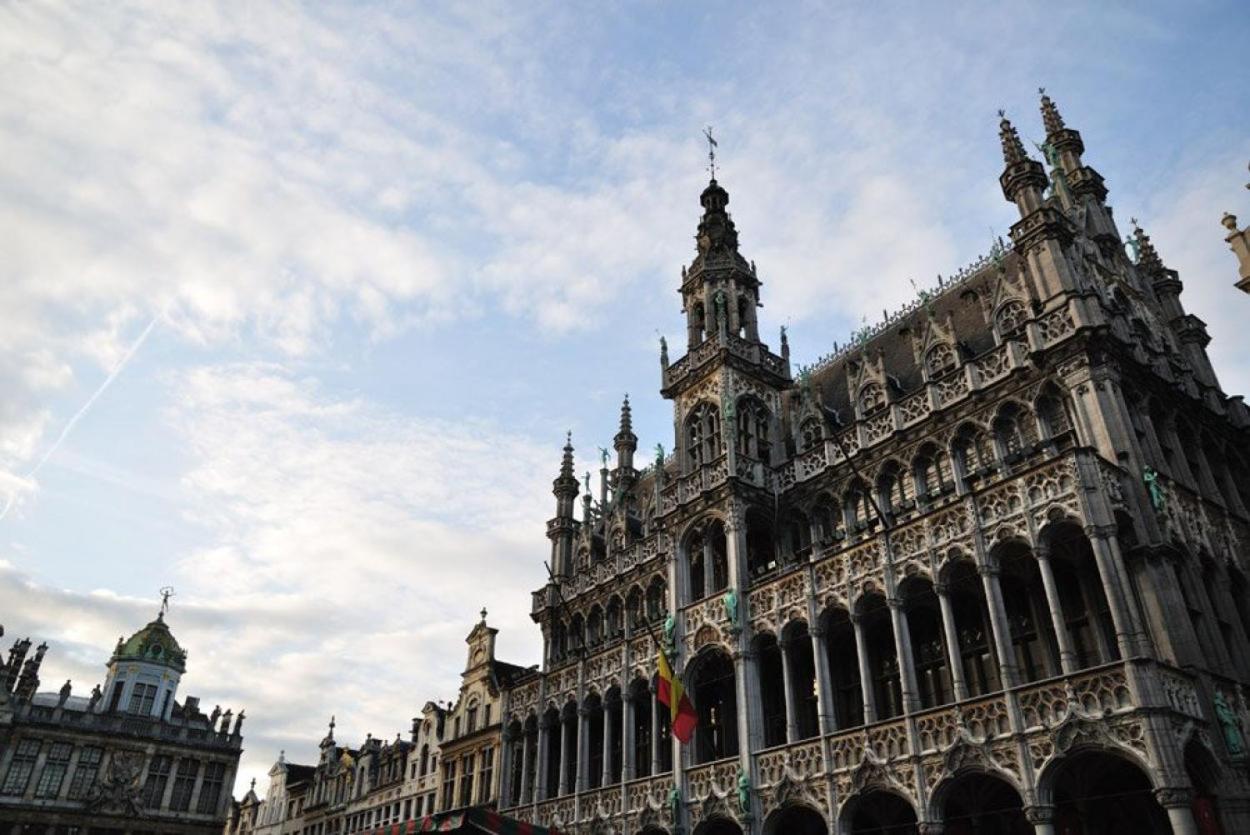 Cinquantenaire Appartement Brussels Luaran gambar